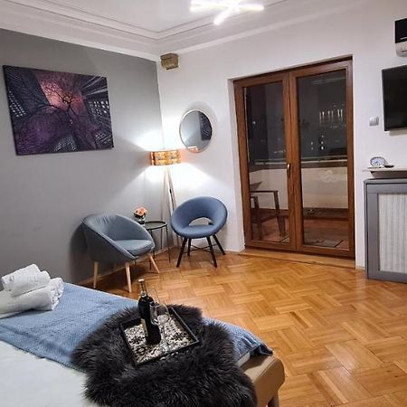 Central Arghezi Art Deco Apartment Piata Universitatii Bükreş Dış mekan fotoğraf